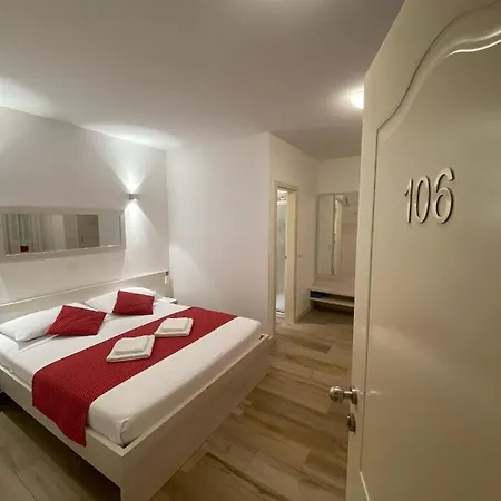B&b-ld 3*
