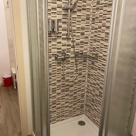 B&b-ld 3* Пула