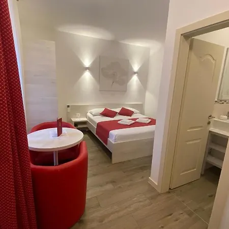B&b-ld 3* פולה