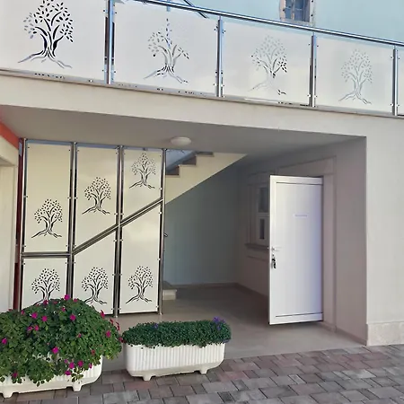 فندق مبيت وإفطار B&b-ld 3*