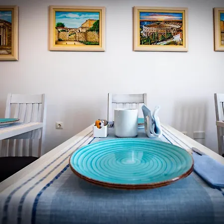 B&b-ld فندق مبيت وإفطار بولا