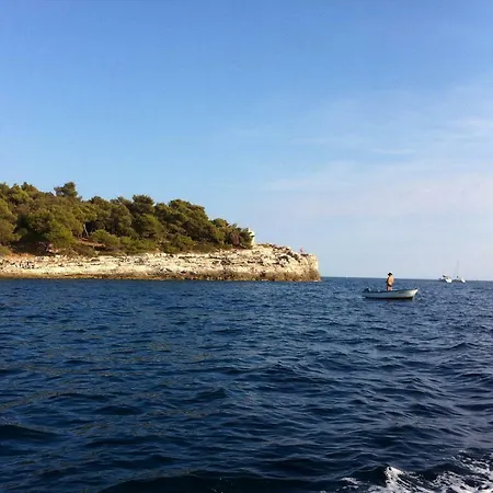 B&b-ld Bed & Breakfast Pula