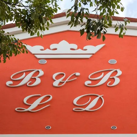 לינה וארוחת בוקר B&b-ld פולה