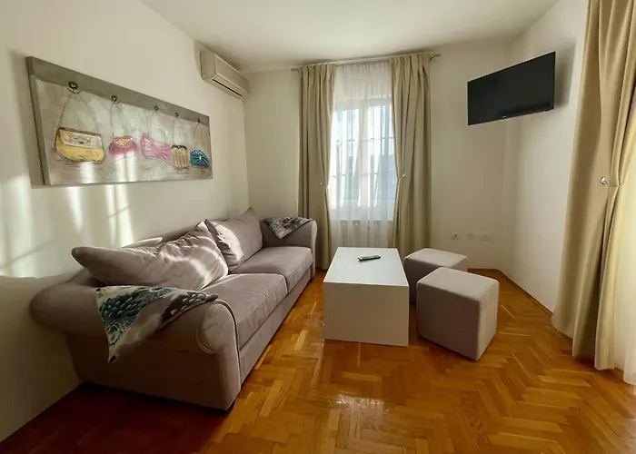 B&b-ld לינה וארוחת בוקר