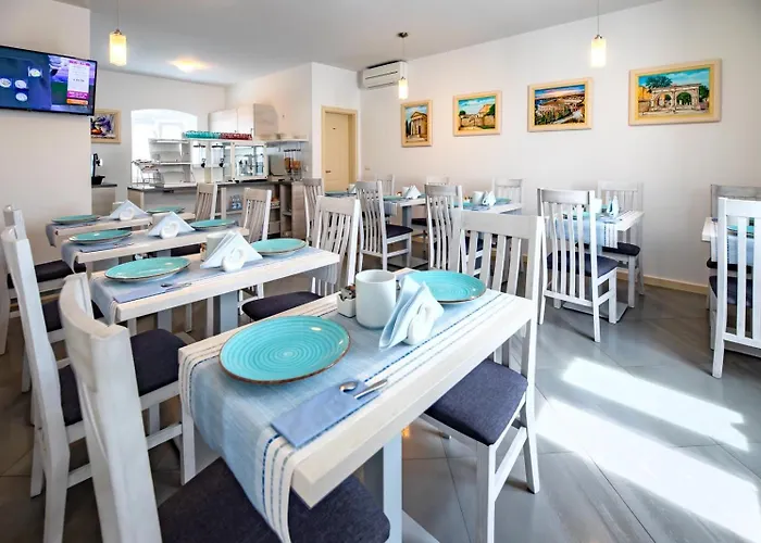 B&b-ld לינה וארוחת בוקר פולה