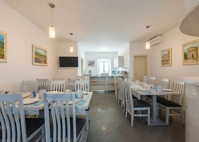 לינה וארוחת בוקר B&b-ld