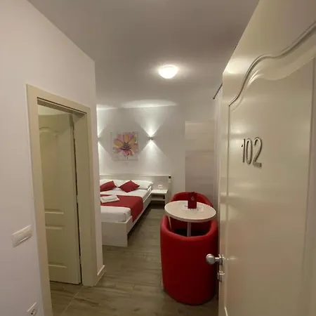 Bed & Breakfast Bb-ld 3*