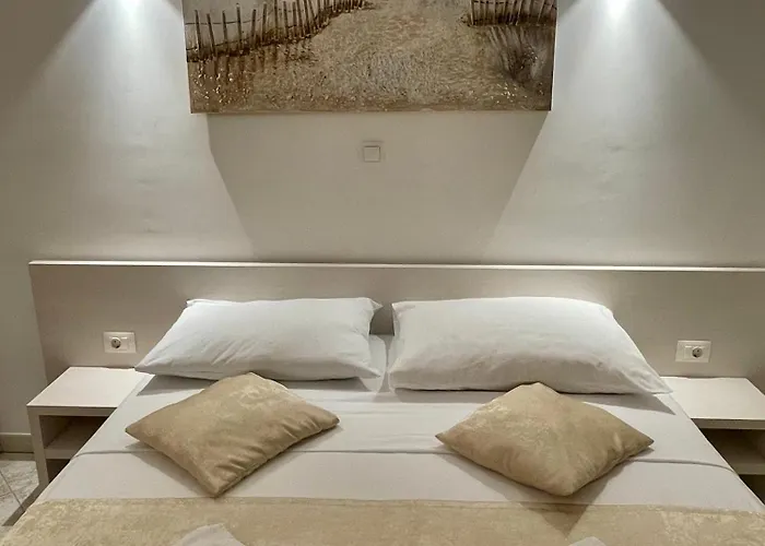 Bed & Breakfast B&b-ld 4*