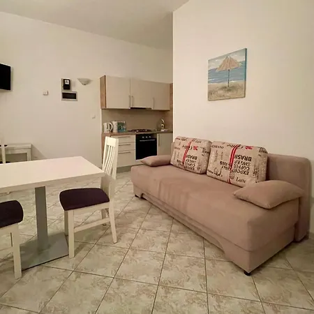 B&b-ld 住宿加早餐酒店 3*